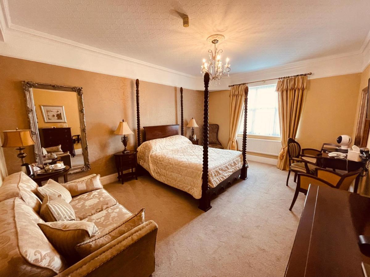Nuthurst Grange Country House Hotel & Restaurant 솔리헐 외부 사진