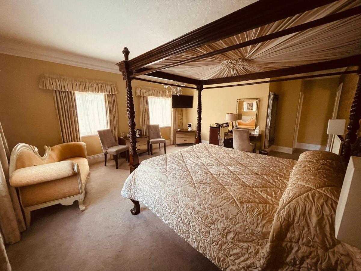 Nuthurst Grange Country House Hotel & Restaurant 솔리헐 외부 사진