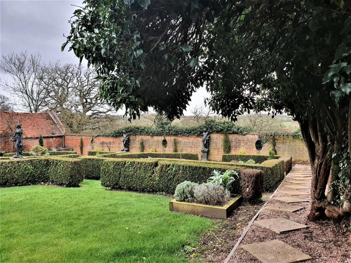 Nuthurst Grange Country House Hotel & Restaurant 솔리헐 외부 사진